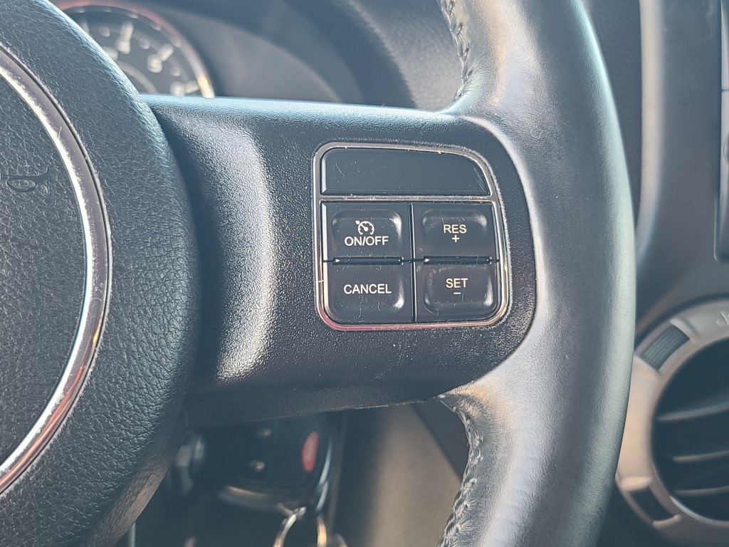 2015 Jeep Wrangler Sport photo 15