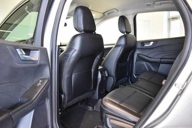 2022 Ford Escape Hybrid SEL photo 13