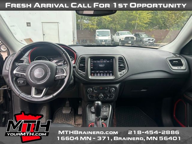 2020 Jeep Compass Trailhawk photo 11