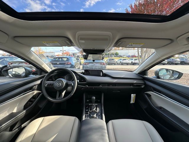 2026 Mazda Mazda3 2.5 s Preferred photo 2