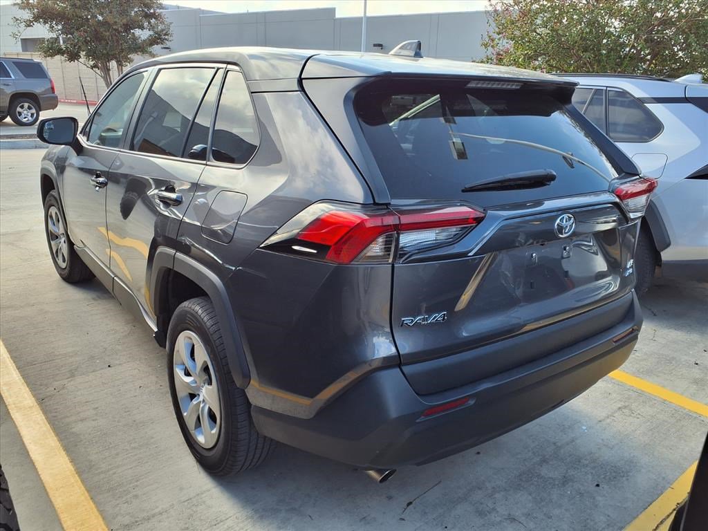 Used 2024 Toyota RAV4 LE with VIN 2T3F1RFV1RW419367 for sale in Northfield, Minnesota