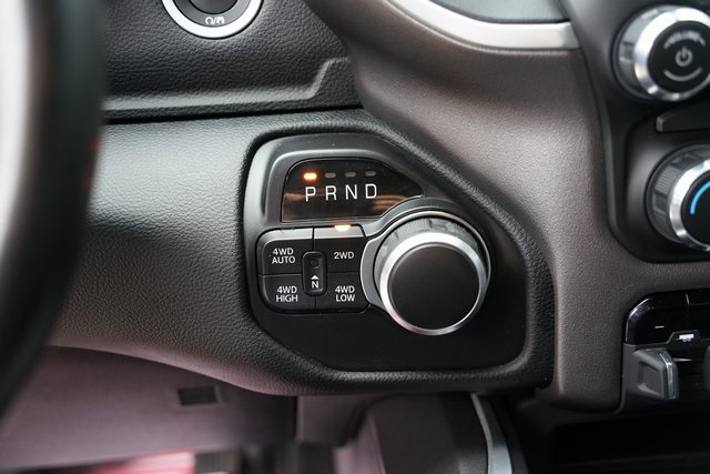 2021 RAM 1500 - Image 14