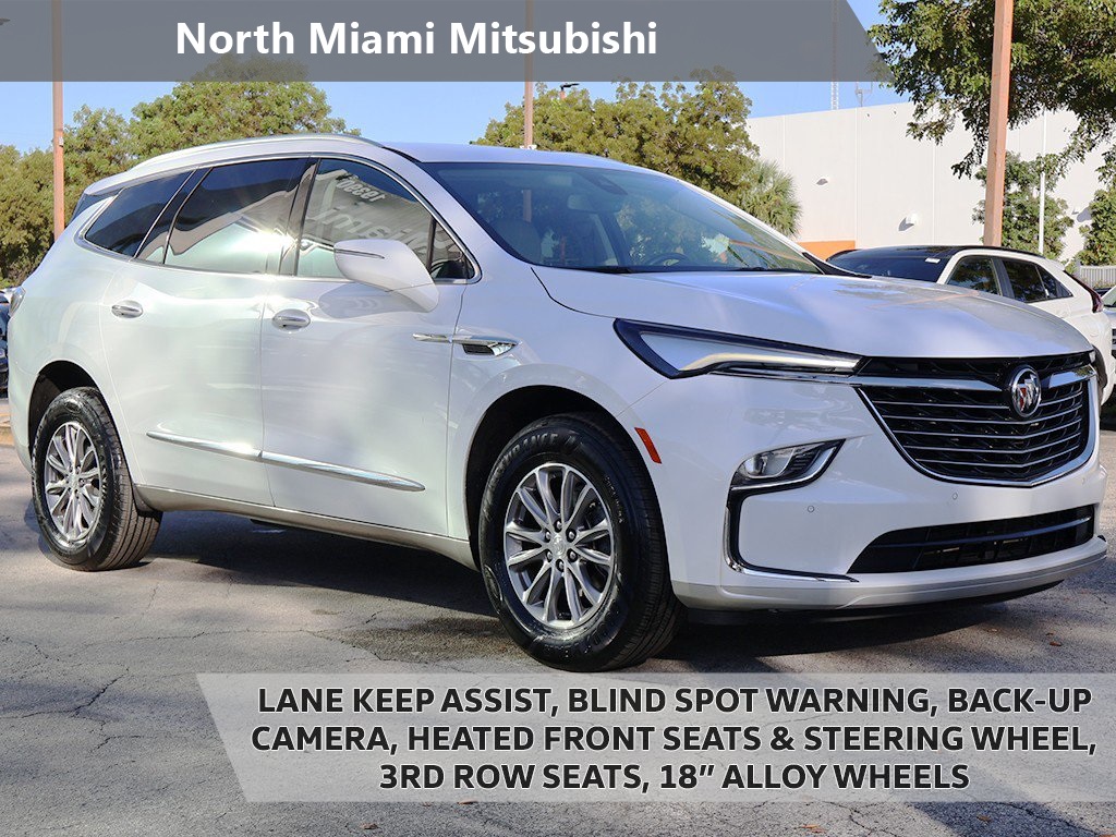 2022 Buick Enclave Essence