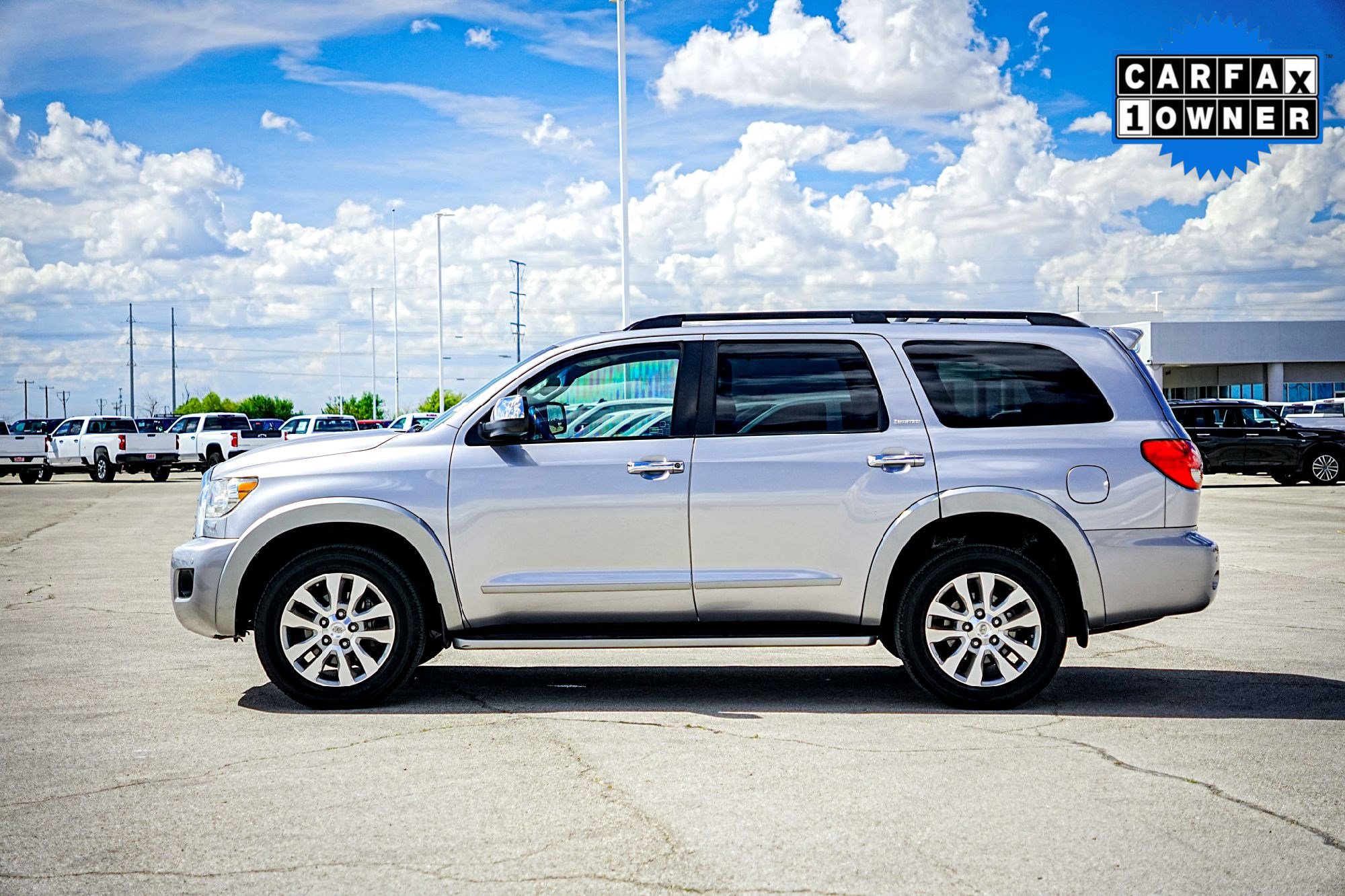 2010 Toyota Sequoia Limited photo 3