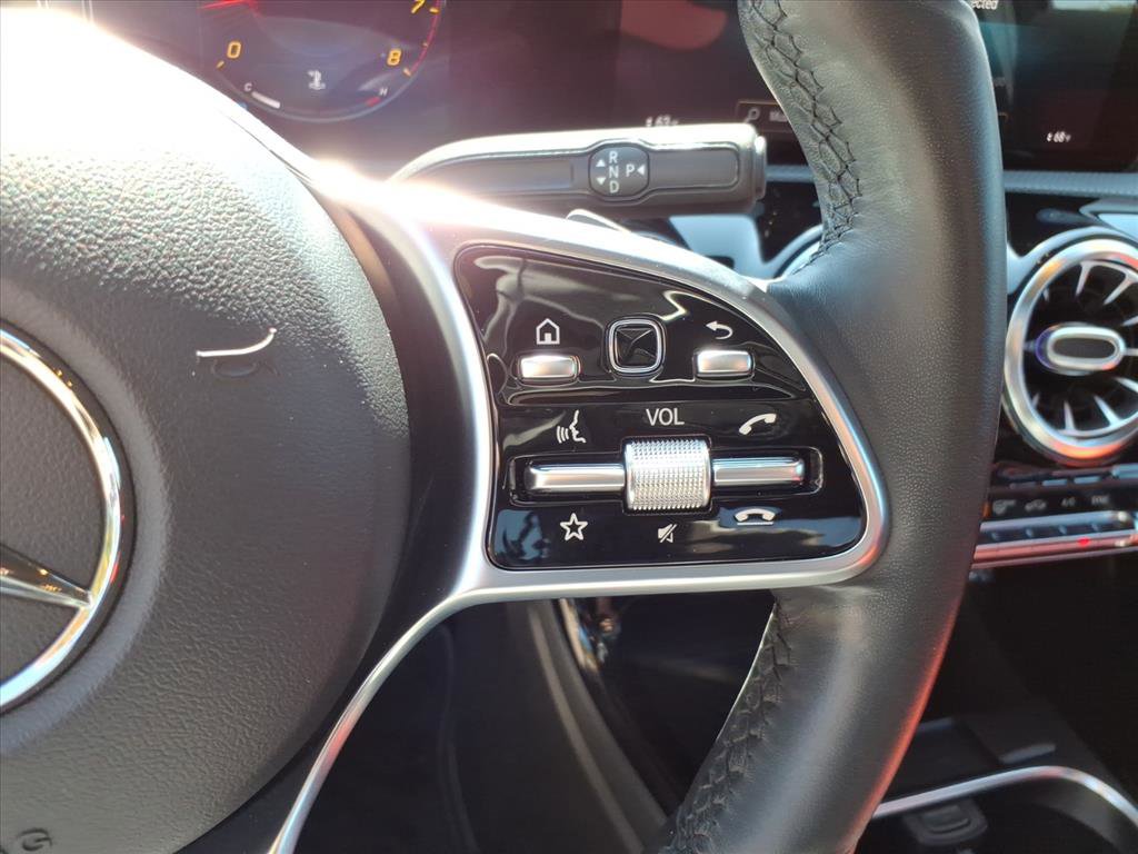 2021 Mercedes Benz A 220 4MATIC photo 17