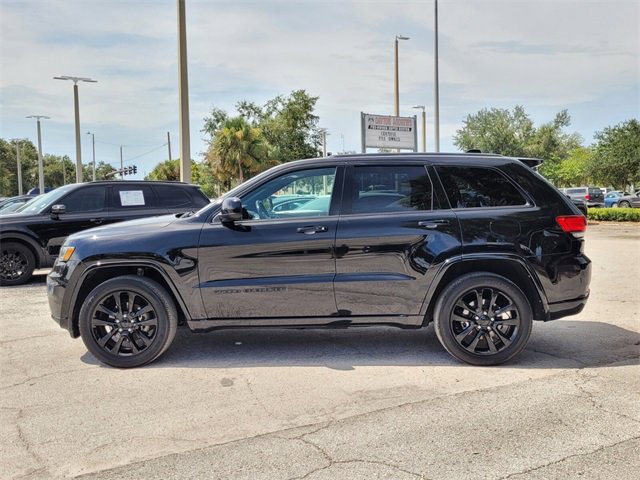 2020 Jeep Grand Cherokee Altitude photo 5