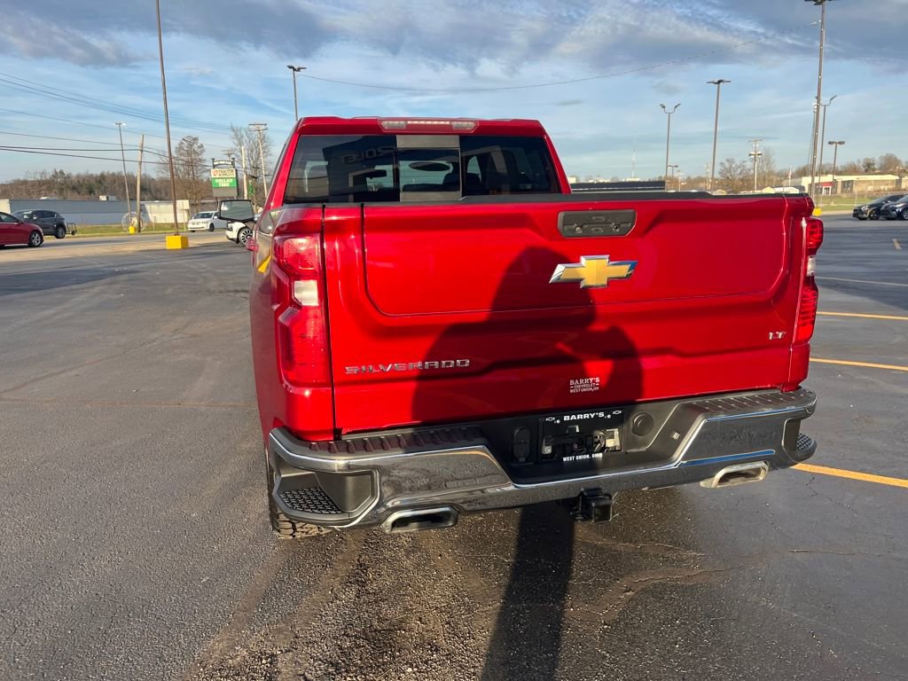 2021 Chevrolet Silverado 1500 LT photo 4