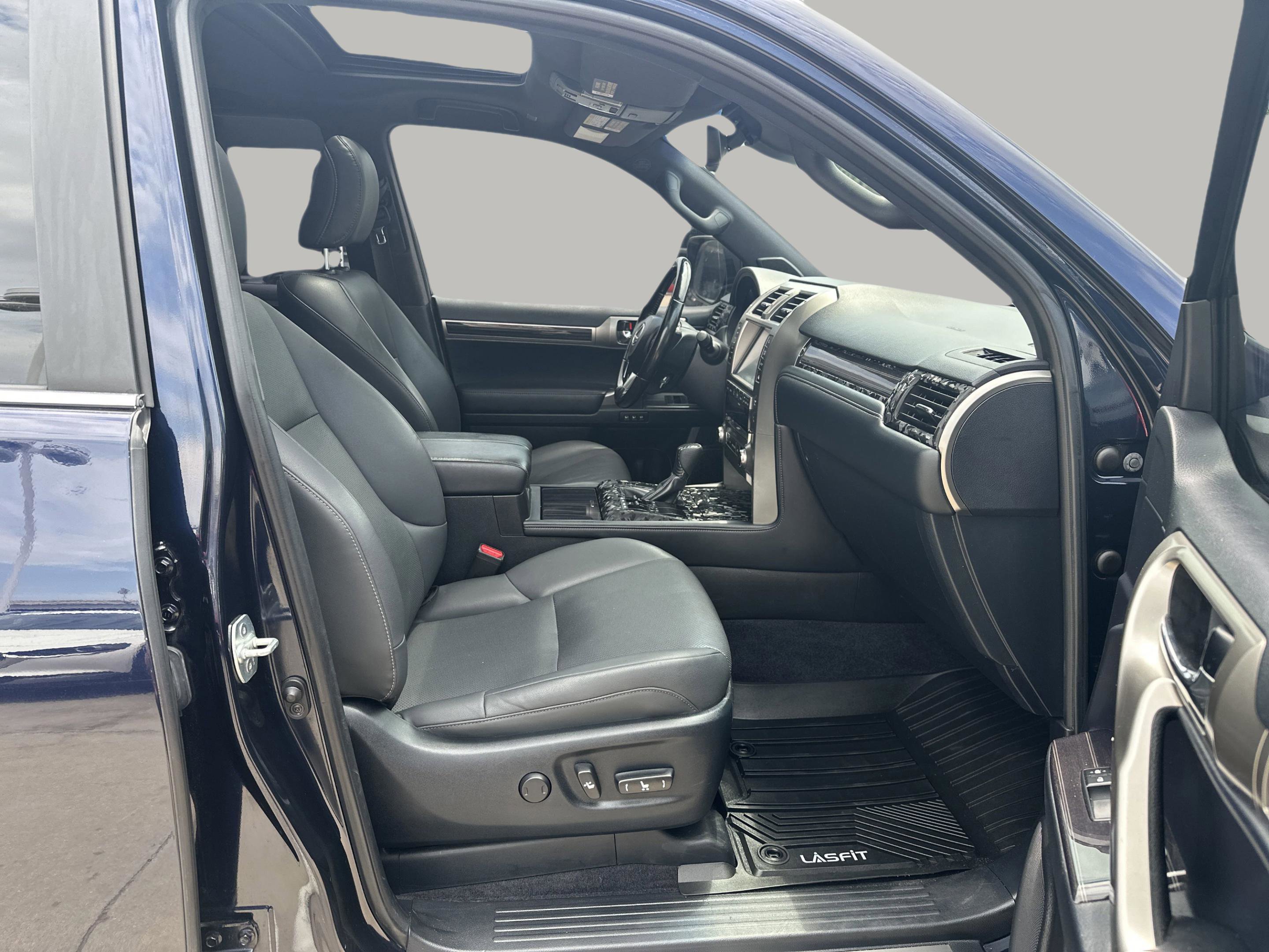2020 Lexus GX 460 photo 13