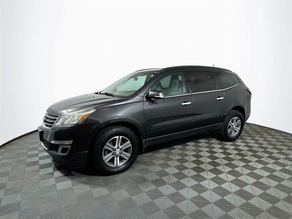 Used 2016 Chevrolet Traverse 2LT with VIN 1GNKVHKD2GJ101335 for sale in Eau Claire, WI
