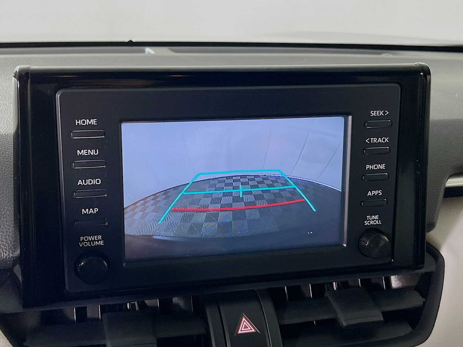 2019 Toyota RAV4 XLE photo 10