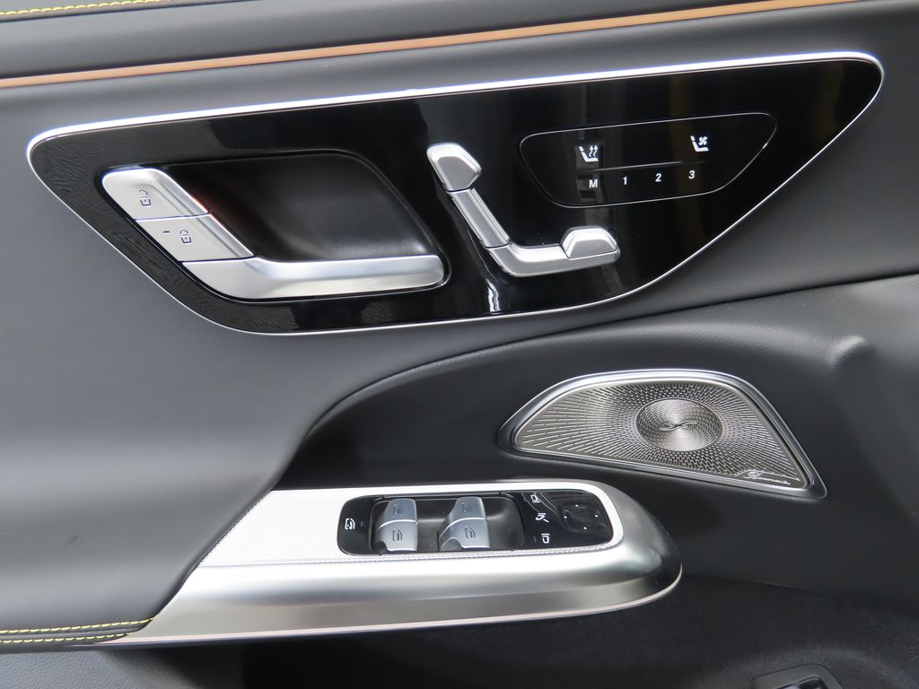 2026 Mercedes Benz E 4MATIC Wagon photo 22