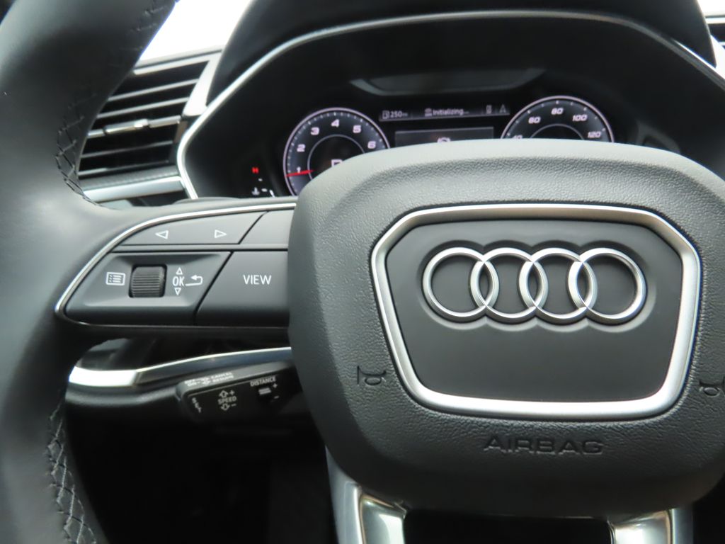 2024 Audi Q3 S line Premium Plus photo 11