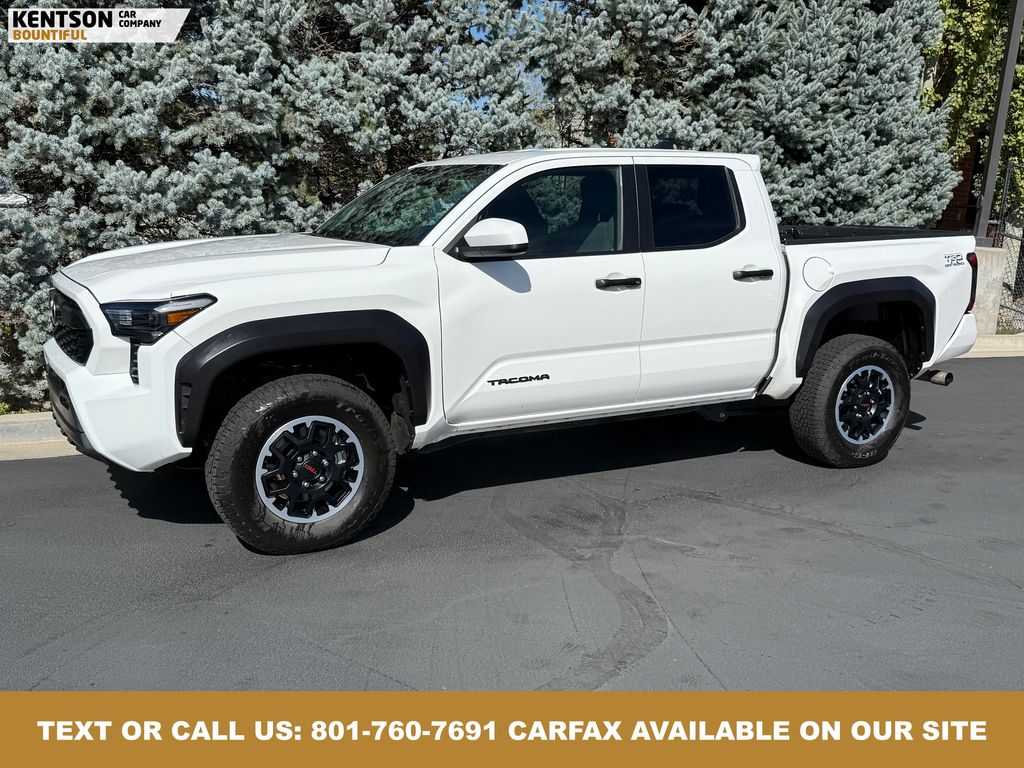 2025 Toyota Tacoma TRD Off Road's photo