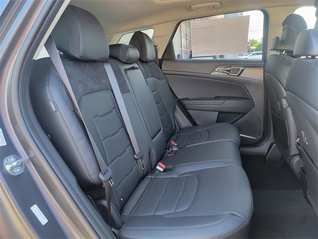 2026 Kia Sportage SX Prestige photo 16