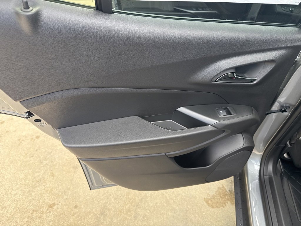 2026 Chevrolet Trax ACTIV photo 25