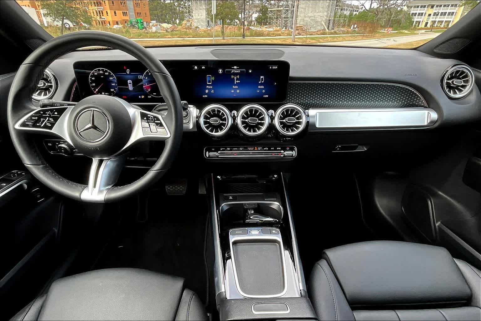 2024 Mercedes Benz GLB 250 4MATIC photo 27