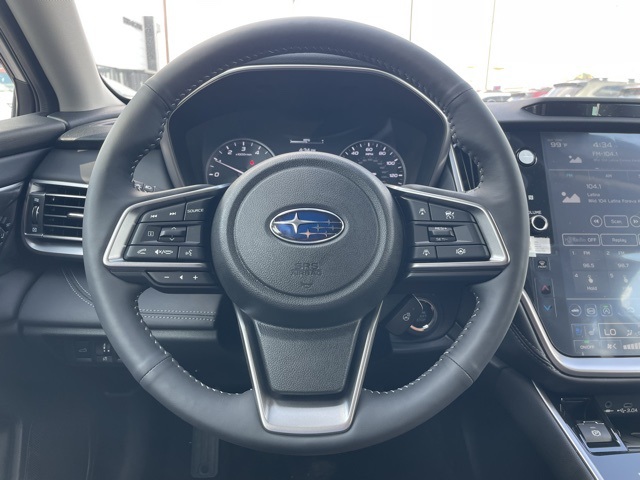 2025 Subaru Outback Touring XT photo 11