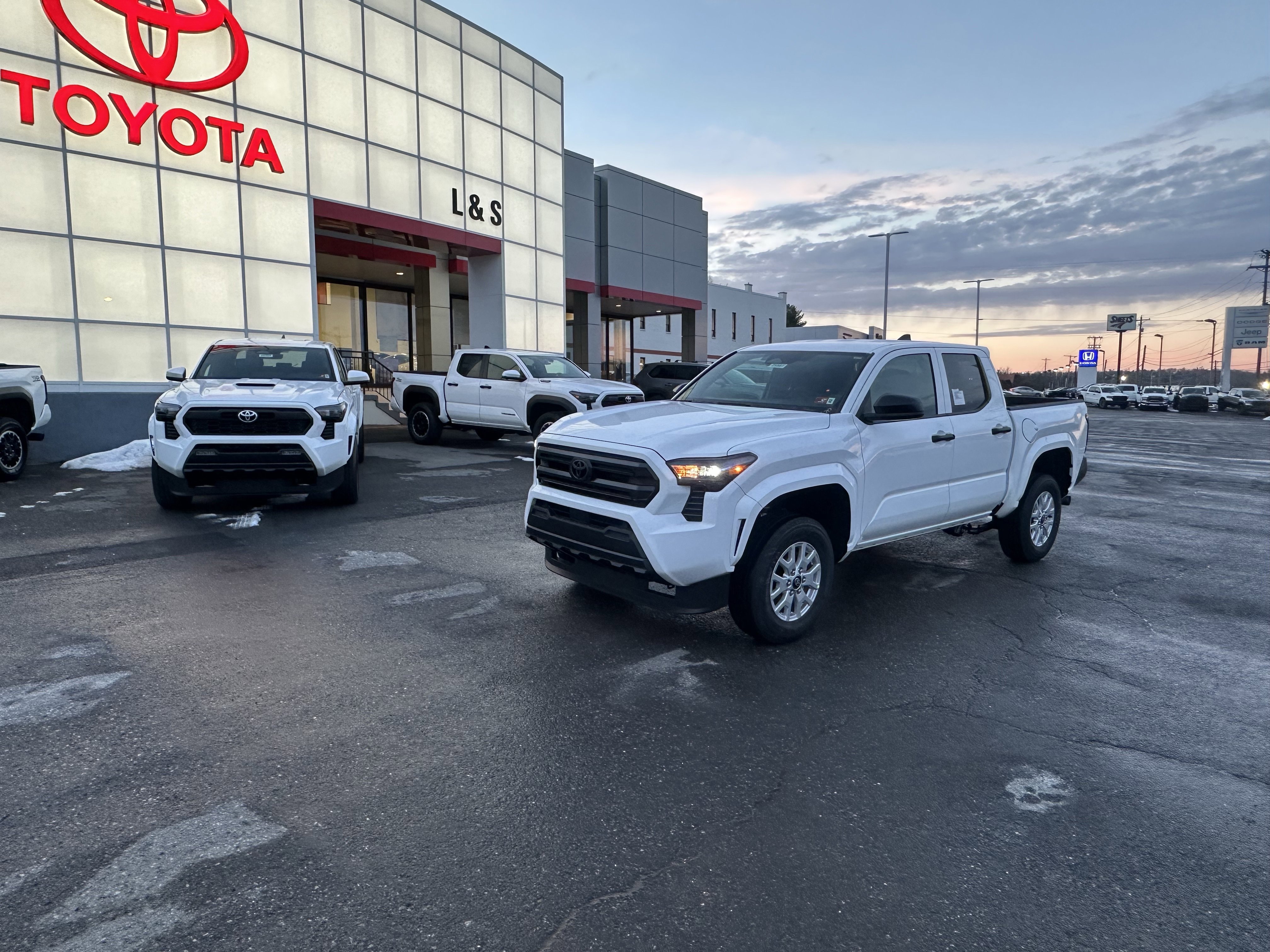2026 Toyota Tacoma SR
