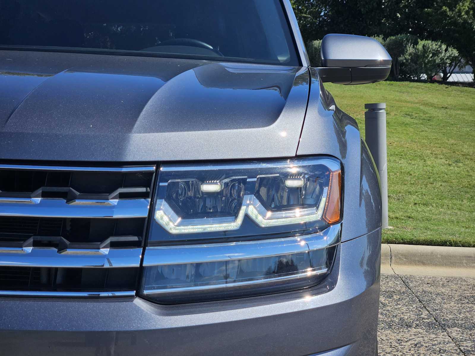 2020 Volkswagen Atlas V6 SEL Premium photo 3