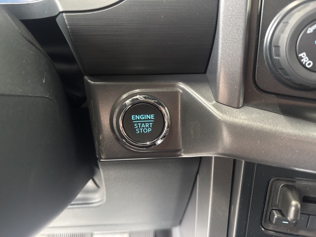 2025 Ford F-150 XLT photo 28