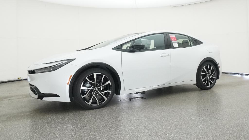 2026 Toyota Prius Plug-in Hybrid XSE Premium photo 8