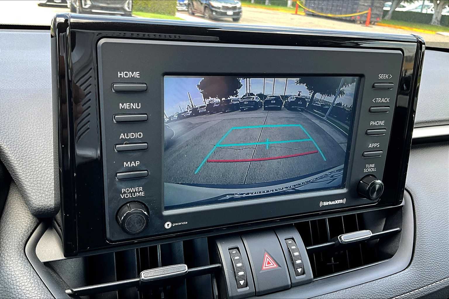 2021 Toyota RAV4 XLE Premium photo 25