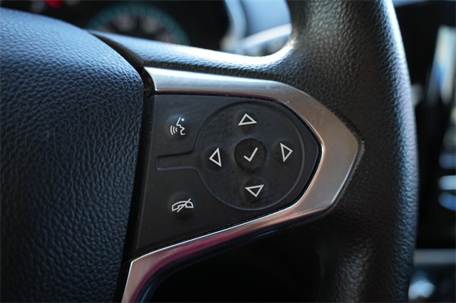 2019 Chevrolet Traverse LS photo 13