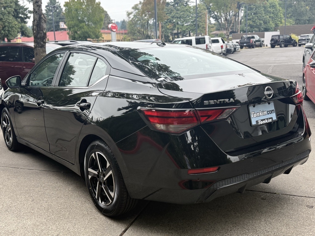 2024 Nissan Sentra SV photo 5