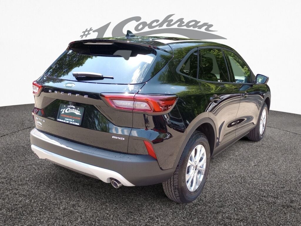 2025 Ford Escape Active photo 4