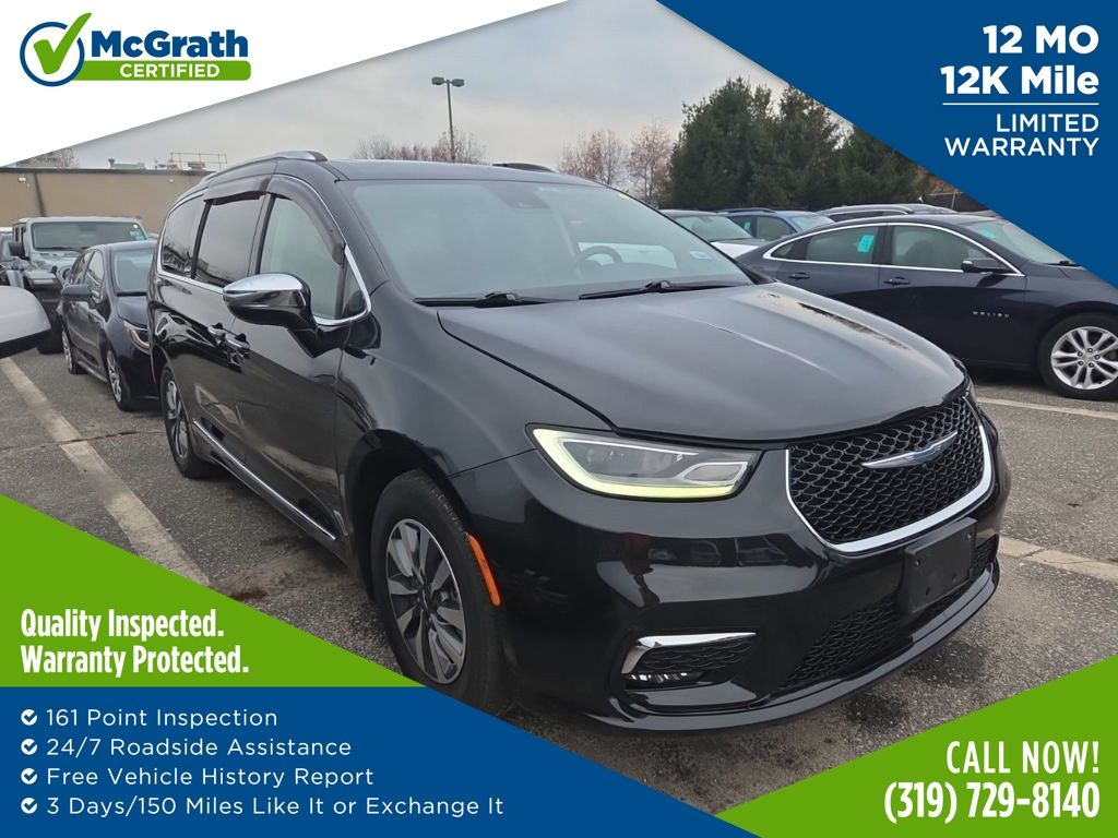 2021 Chrysler Pacifica Hybrid Limited's photo