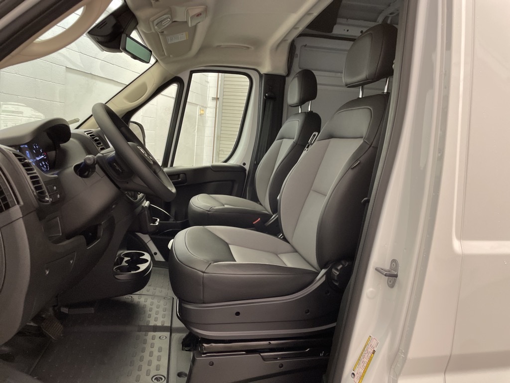 2026 Ram ProMaster 3500 photo 12