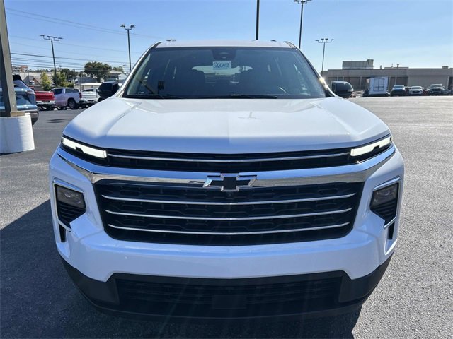 2026 Chevrolet Traverse photo 9