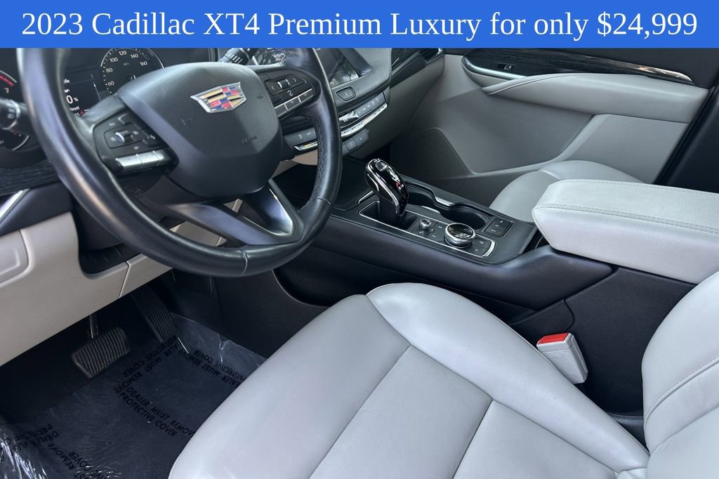 2023 Cadillac XT4 Premium Luxury photo 10