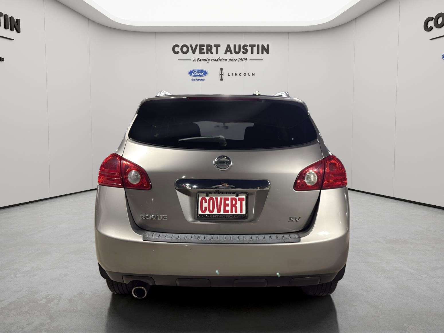 2011 Nissan Rogue SV photo 3