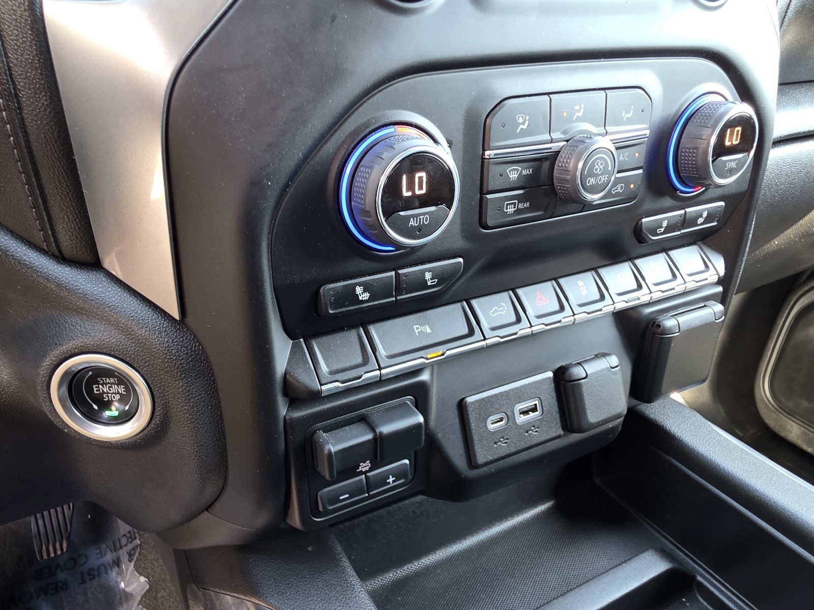 2022 Chevrolet Silverado 1500 LT Trail Boss photo 29