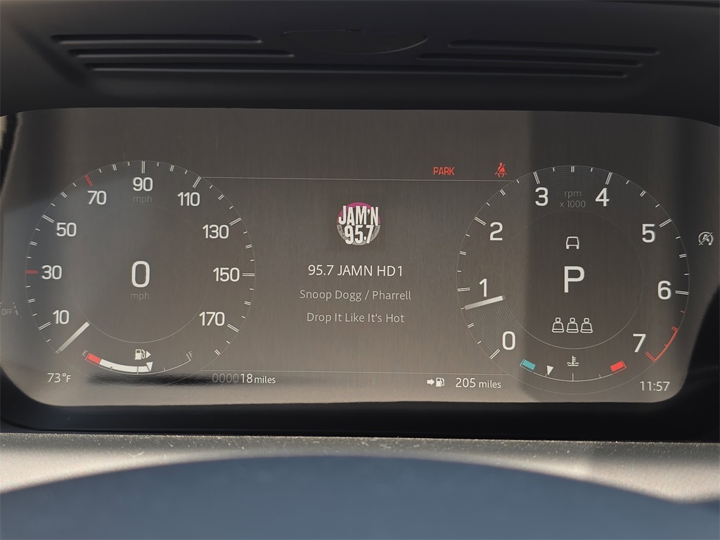 2025 Land Rover Discovery Sport SE photo 13