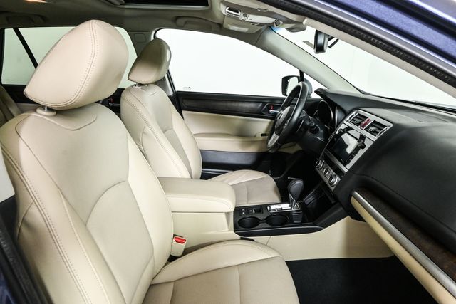 2016 Subaru Outback 2.5i photo 22