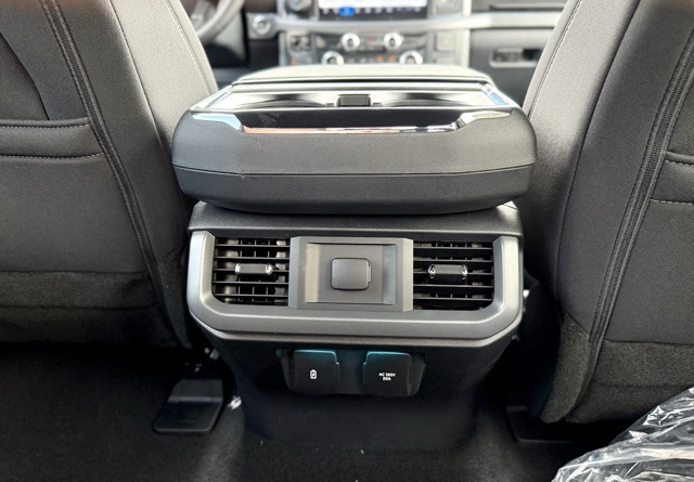 2025 Ford F-150 XLT photo 28