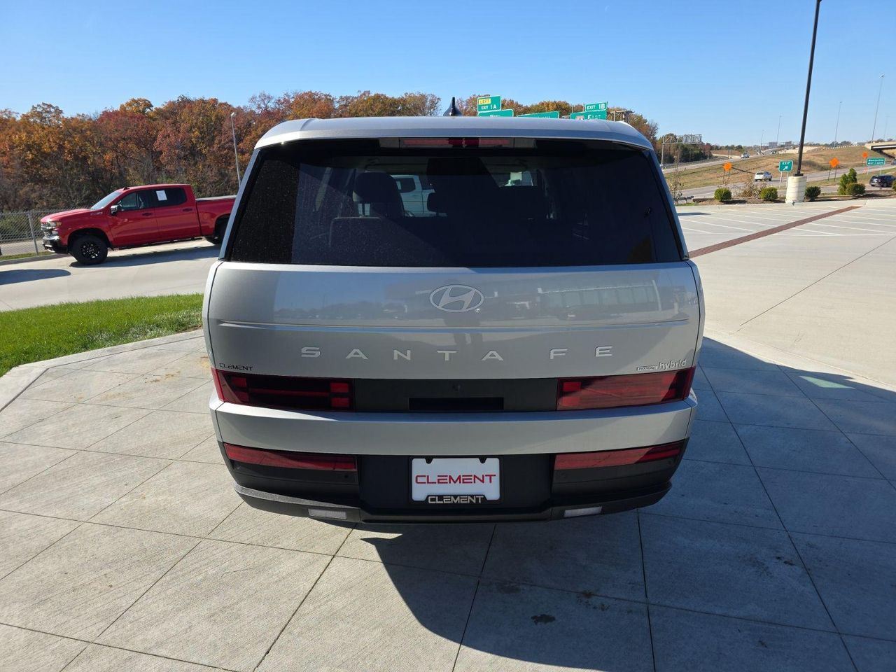 2026 Hyundai Santa Fe SE photo 4