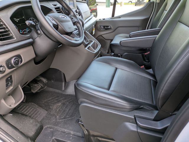 2024 Ford Transit photo 13