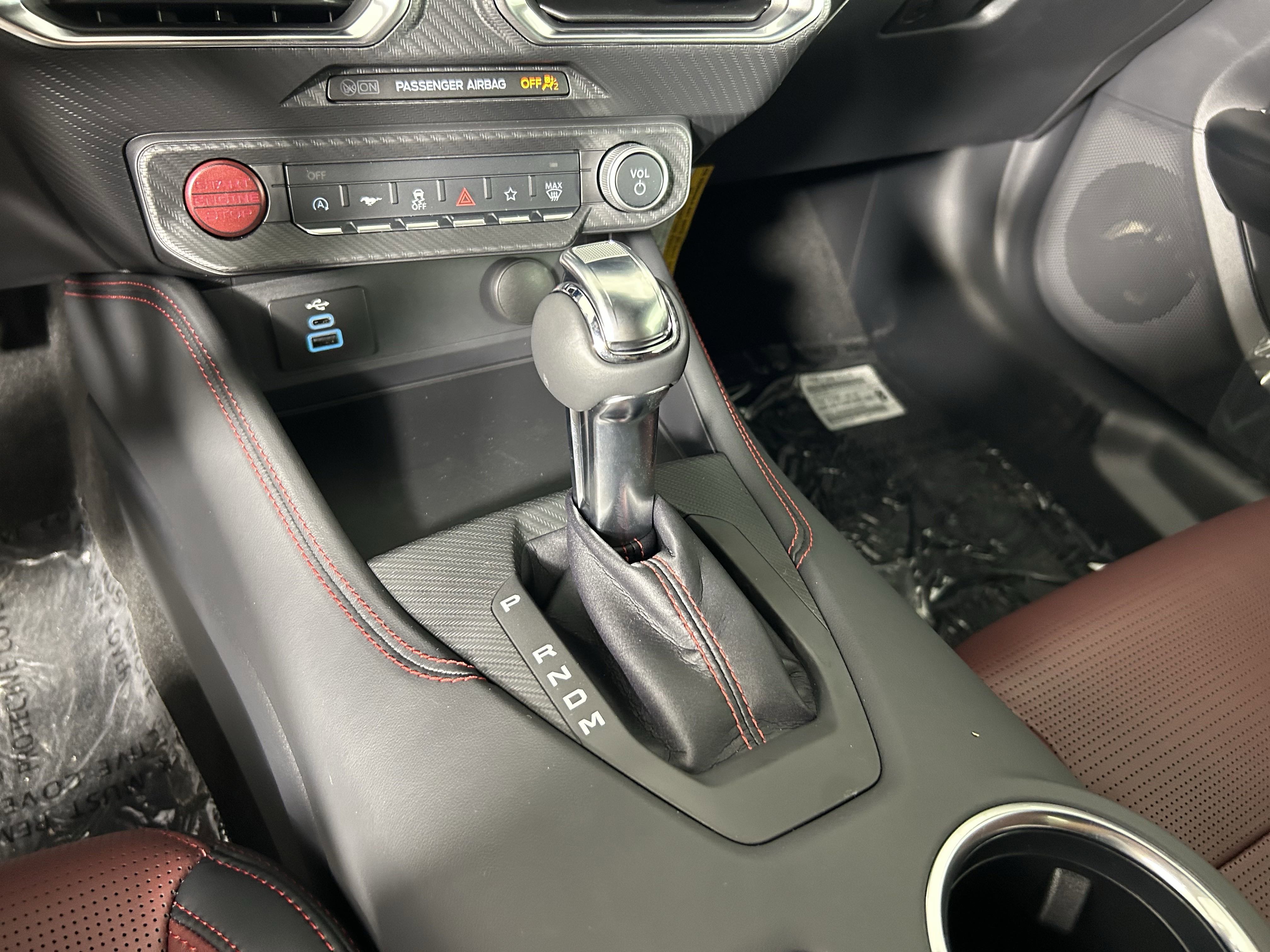 2025 Ford Mustang GT Premium photo 24