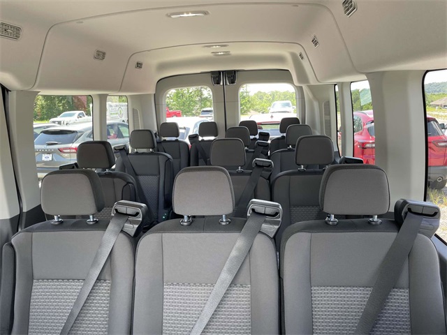 2025 Ford Transit photo 6