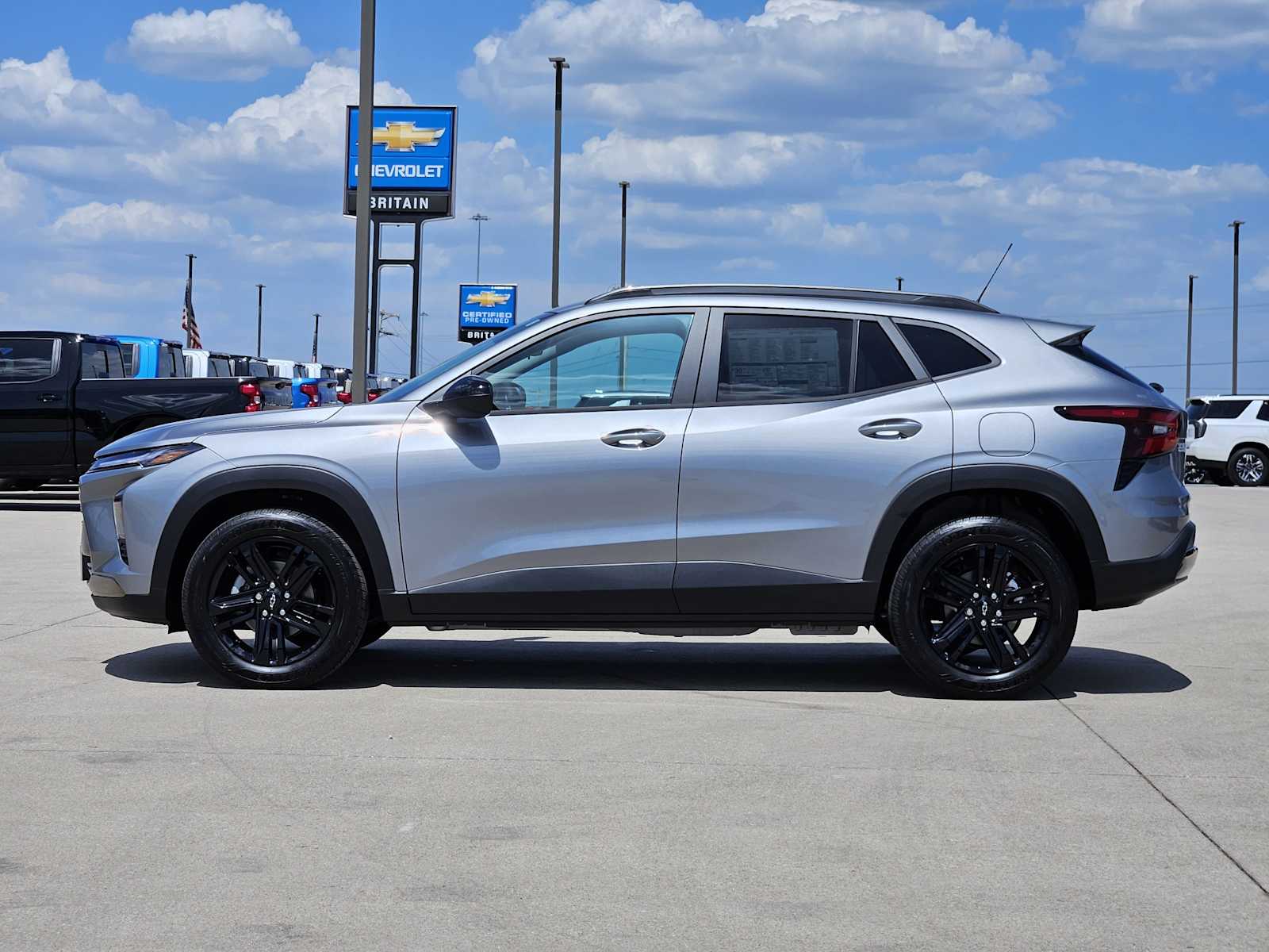 2025 Chevrolet Trax ACTIV photo 3
