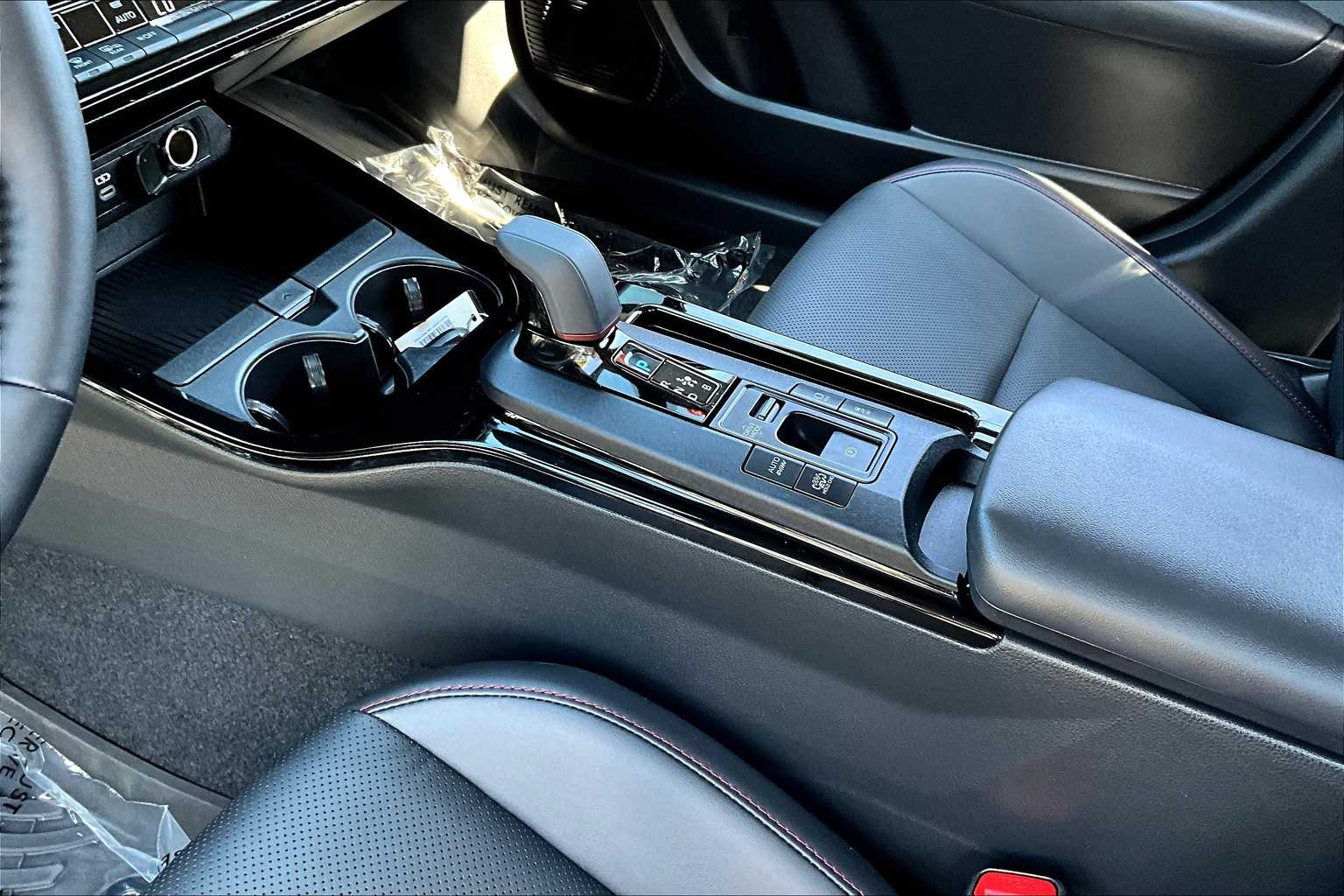 2023 Toyota Prius Prime XSE photo 14