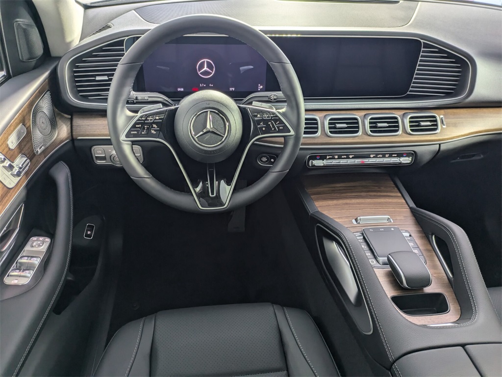 2026 Mercedes Benz GLE 350 4MATIC photo 4