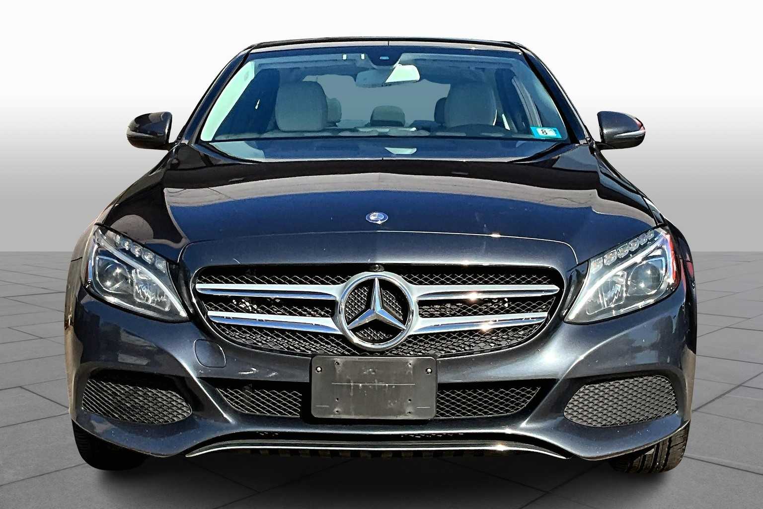 2016 Mercedes Benz C 300 4MATIC photo 3