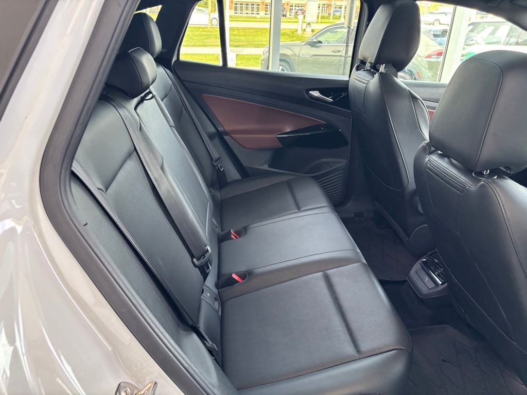 2021 Volkswagen ID.4 Pro S photo 14