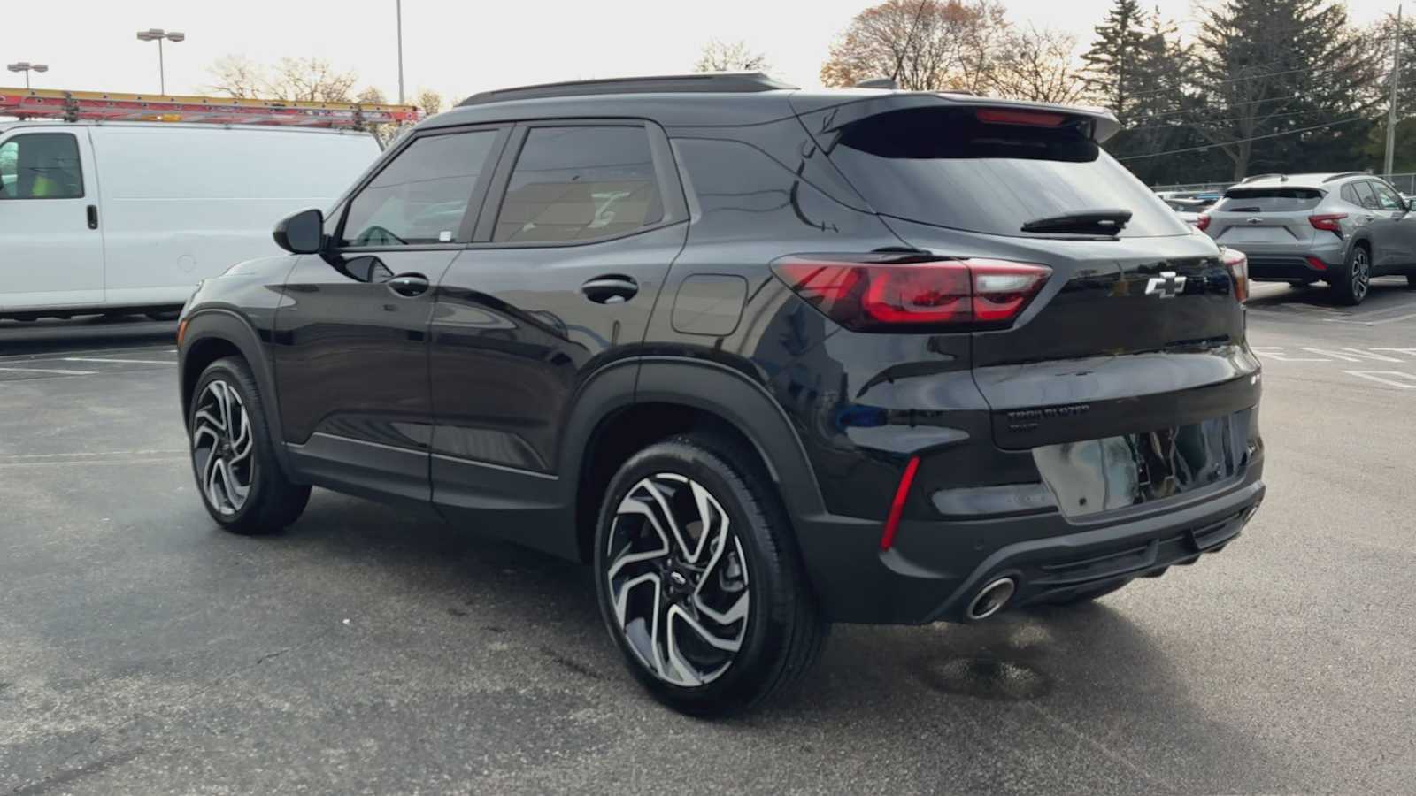 2025 Chevrolet Trailblazer RS photo 2