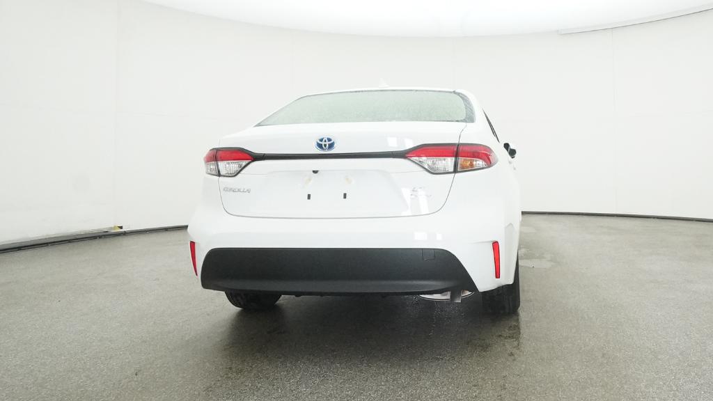 2025 Toyota Corolla Hybrid LE photo 15