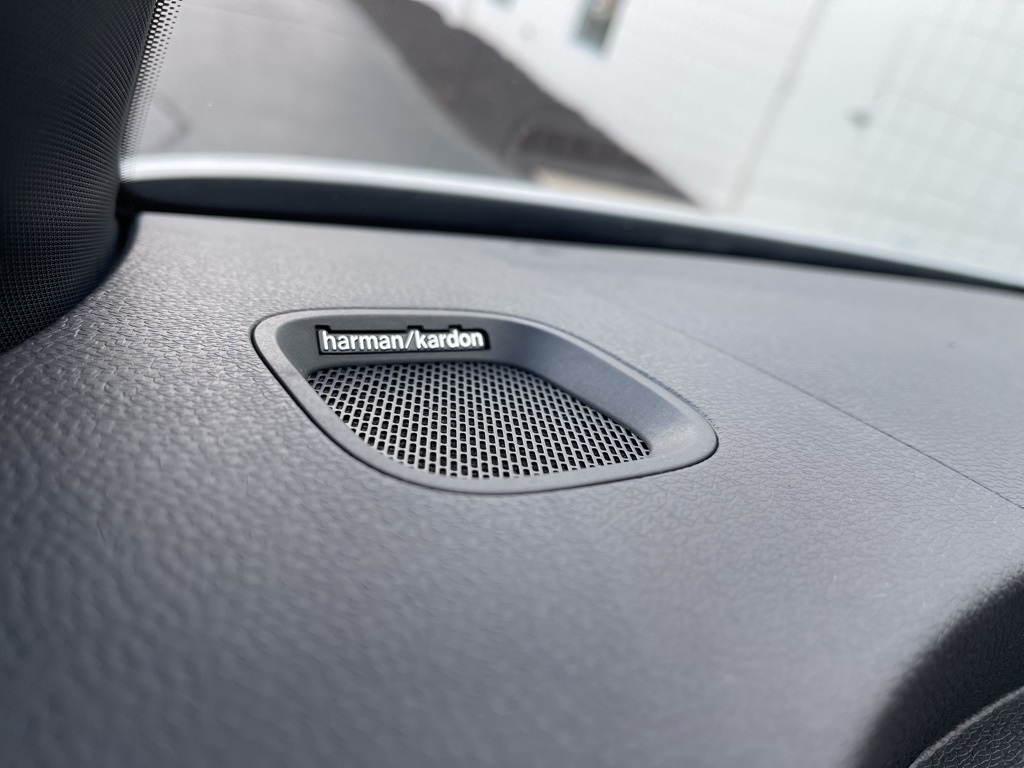 2025 Volkswagen ID. Buzz photo 14